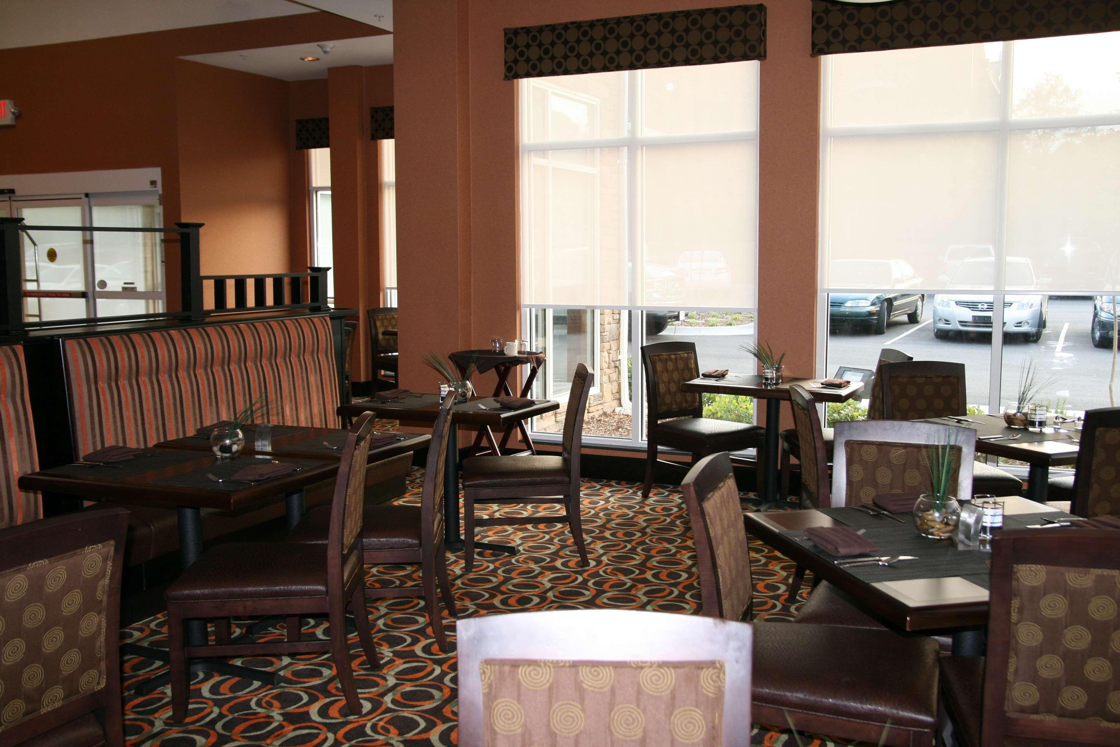 Hilton Garden Inn Birmingham/Trussville Bagian luar foto